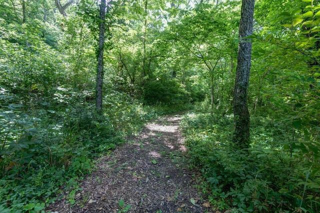 4538 E Peachtree Circle, Springfield, MO 65809