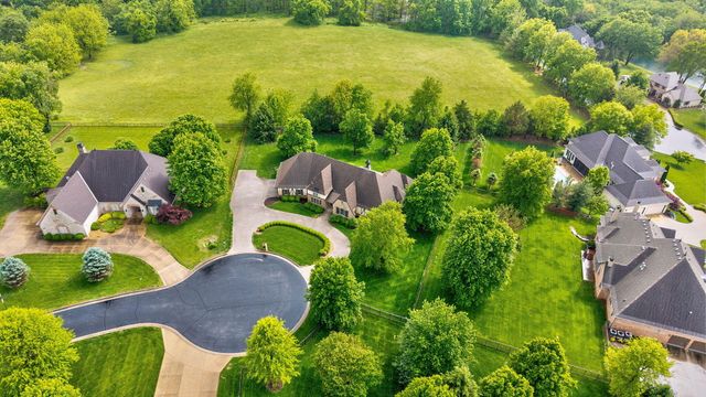 4538 E Peachtree Circle, Springfield, MO 65809