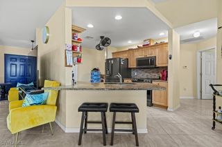 605 SE 22nd ST, Cape Coral, FL 33990