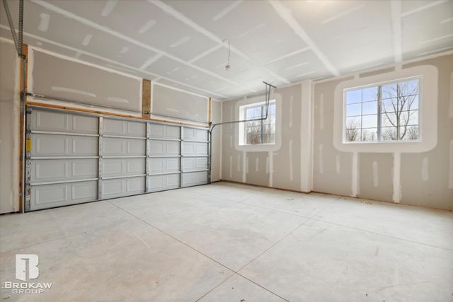 1437 Luxington Drive, Lapeer, MI 48446