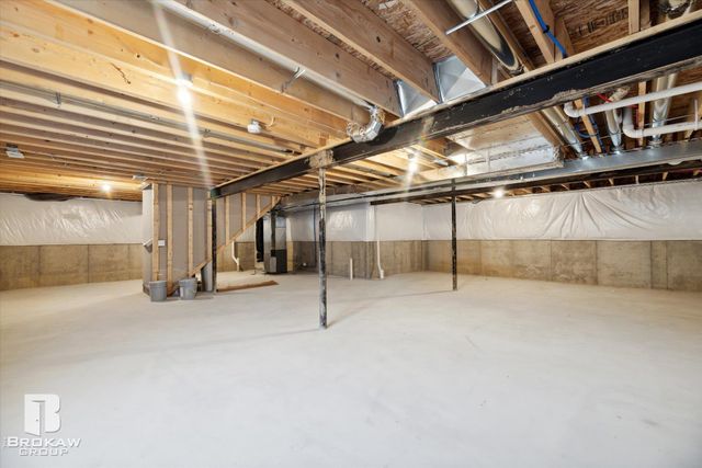 1437 Luxington Drive, Lapeer, MI 48446