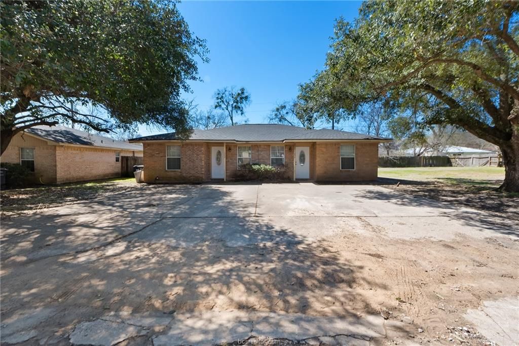 1200-1202 Georgia Street, College Station, TX 77840 — exterior