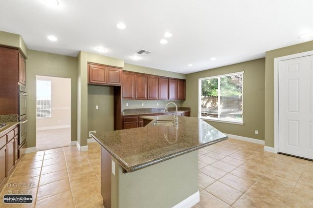 1577 Montrose Ln, Lincoln, CA 95648