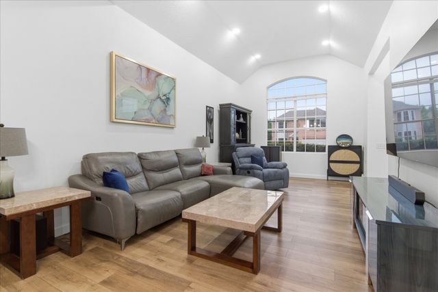 1508 Park Chase Avenue, Arlington, TX 76011