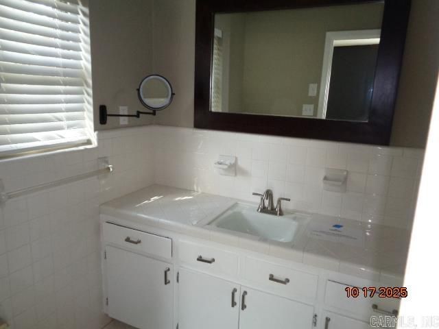 5813 N Walnut Road, North Little Rock, AR 72116