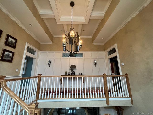 6 Setting Sun Trail, Ellington, CT 06029