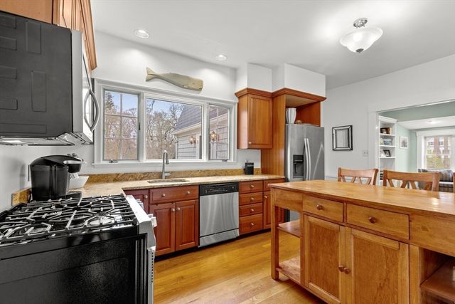 684 Country Way, Scituate, MA 02066