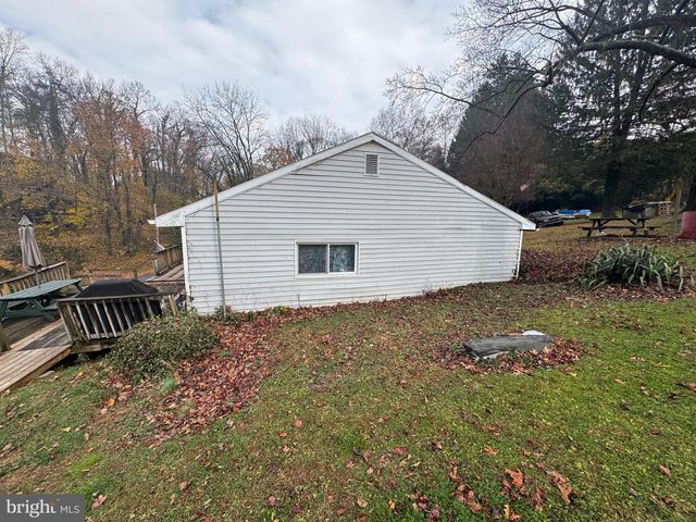 645 PARK ST, Manchester, PA 17345