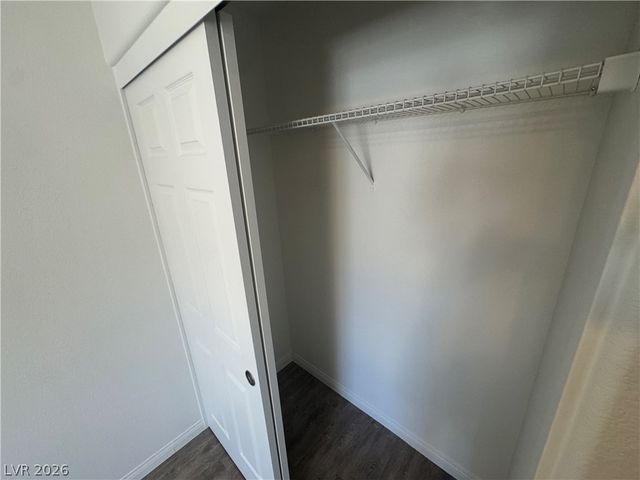 9933 La Paca Avenue, Las Vegas, NV 89117