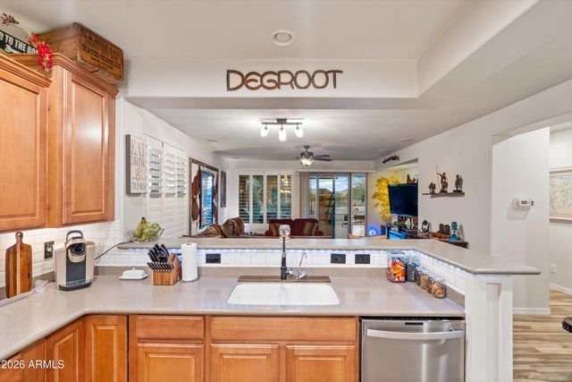 29876 N GECKO Trail, San Tan Valley, AZ 85143