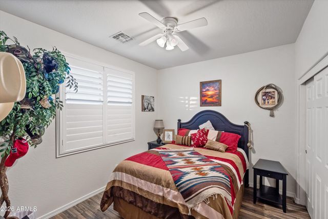 29876 N GECKO Trail, San Tan Valley, AZ 85143