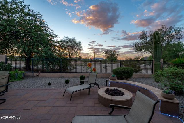 29876 N GECKO Trail, San Tan Valley, AZ 85143
