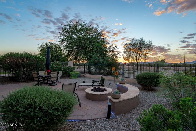 29876 N GECKO Trail, San Tan Valley, AZ 85143