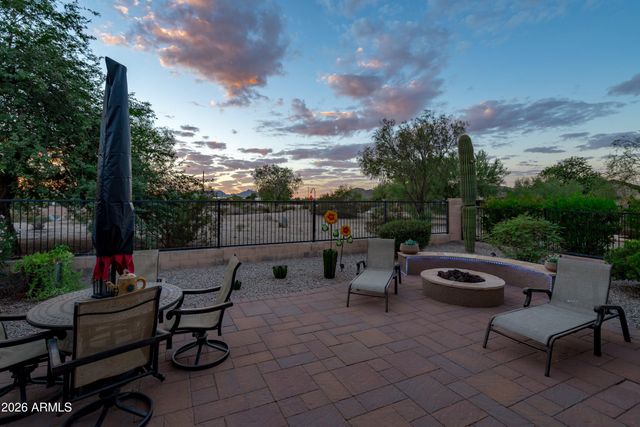 29876 N GECKO Trail, San Tan Valley, AZ 85143