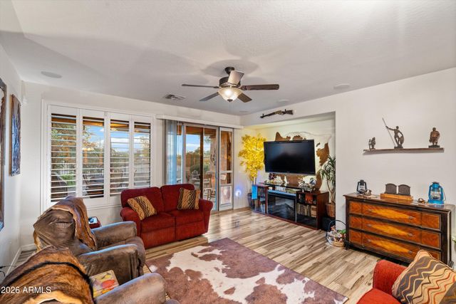 29876 N GECKO Trail, San Tan Valley, AZ 85143