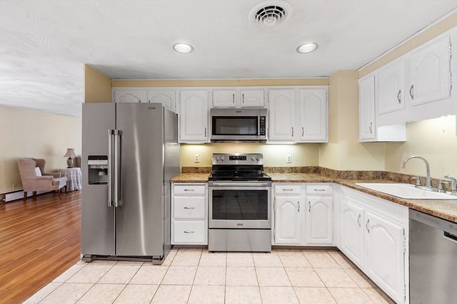 92 Goodale Street, Peabody, MA 01960