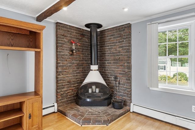 92 Goodale Street, Peabody, MA 01960