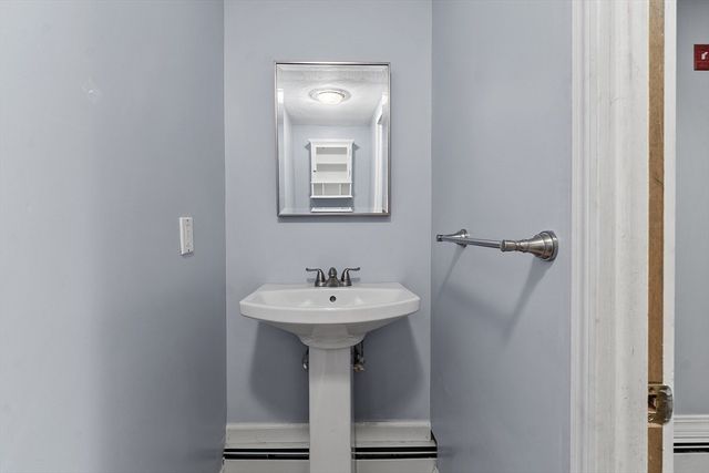 92 Goodale Street, Peabody, MA 01960