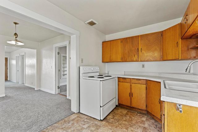 229 Vine St, Maxwell, CA 95955