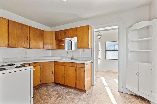 229 Vine St, Maxwell, CA 95955