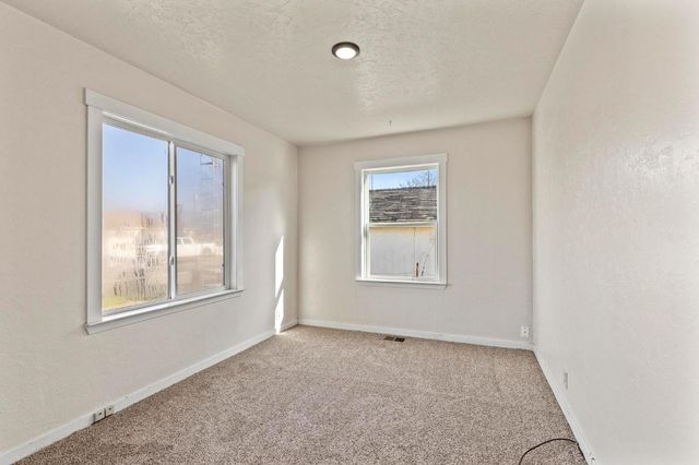 229 Vine St, Maxwell, CA 95955