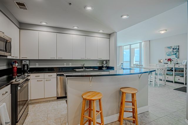 6422 W Highway 98 1006, Panama City Beach, FL 32407