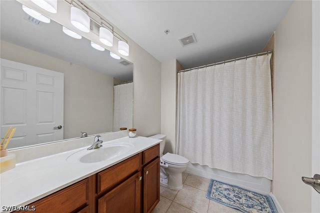 3712 Pino Vista WAY 2, Estero, FL 33928