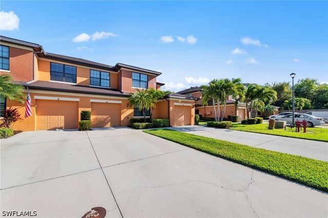3712 Pino Vista WAY 2, Estero, FL 33928