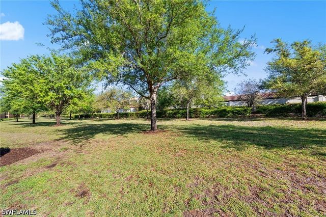 3712 Pino Vista WAY 2, Estero, FL 33928