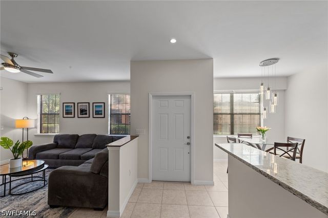 3712 Pino Vista WAY 2, Estero, FL 33928