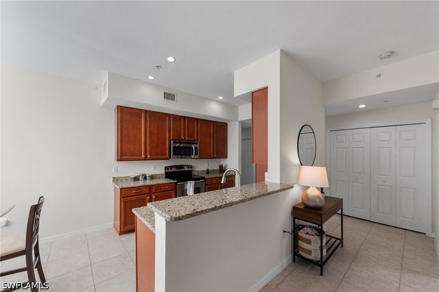 3712 Pino Vista WAY 2, Estero, FL 33928