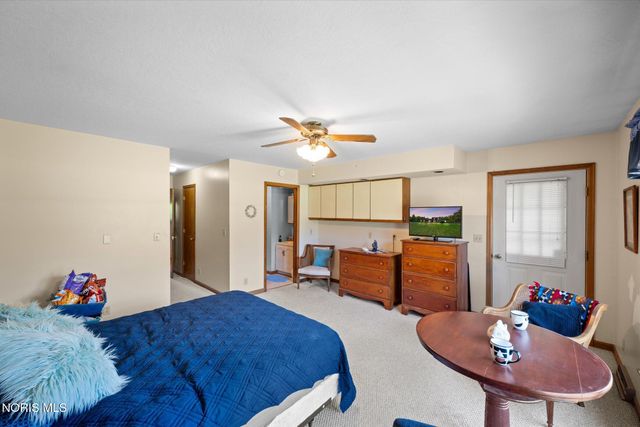 1453 S Wynn Road, Oregon, OH 43616