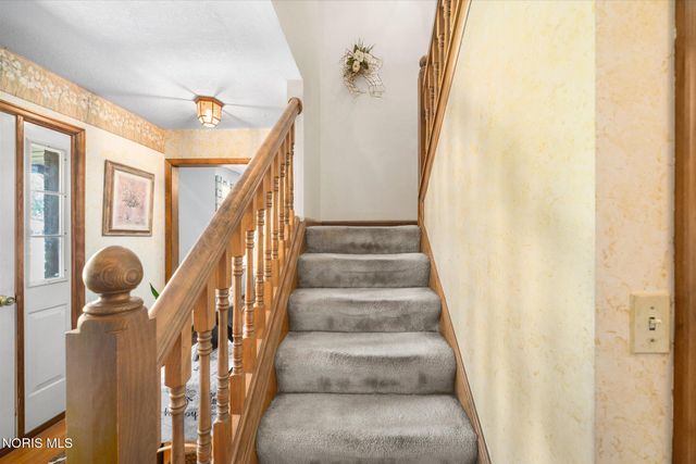 1453 S Wynn Road, Oregon, OH 43616