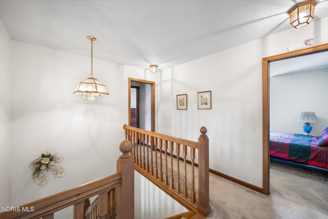 1453 S Wynn Road, Oregon, OH 43616