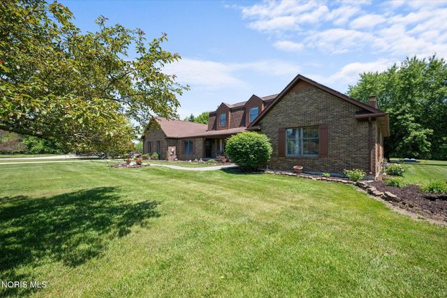1453 S Wynn Road, Oregon, OH 43616