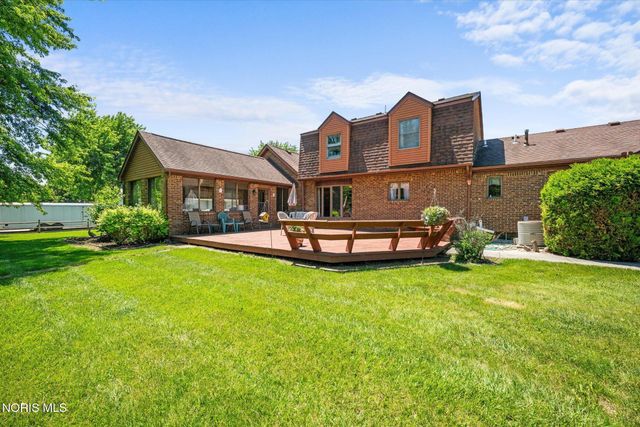 1453 S Wynn Road, Oregon, OH 43616