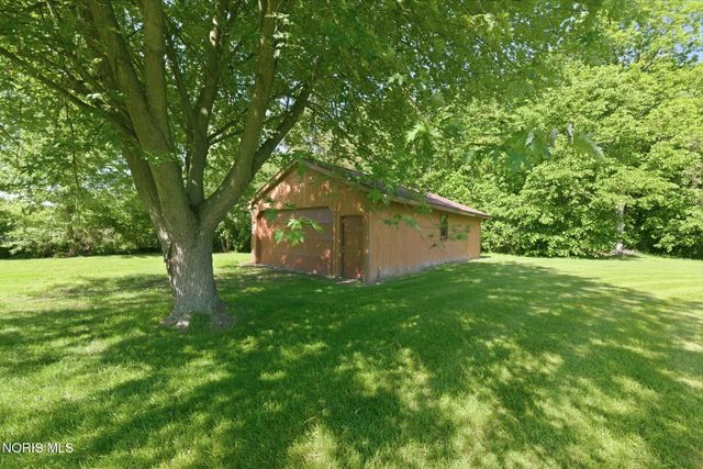 1453 S Wynn Road, Oregon, OH 43616