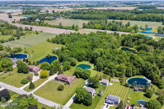 1453 S Wynn Road, Oregon, OH 43616