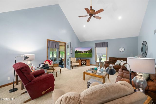 1453 S Wynn Road, Oregon, OH 43616
