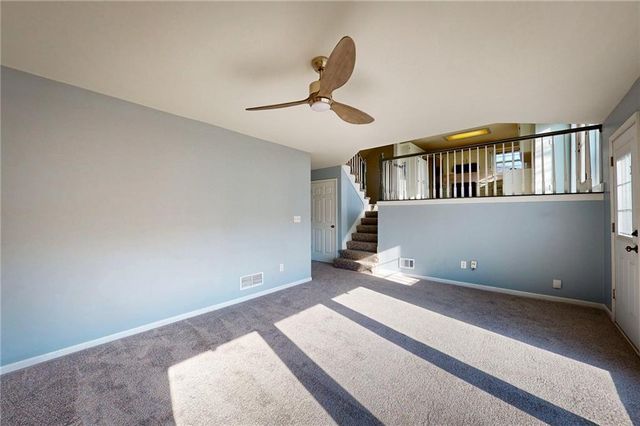 1103 S Huntington Drive, Greenwood, MO 64034