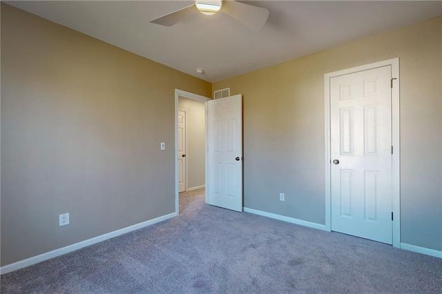 1103 S Huntington Drive, Greenwood, MO 64034