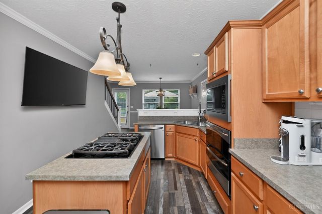 967 Hamlin Drive, Hamilton Twp, OH 45039