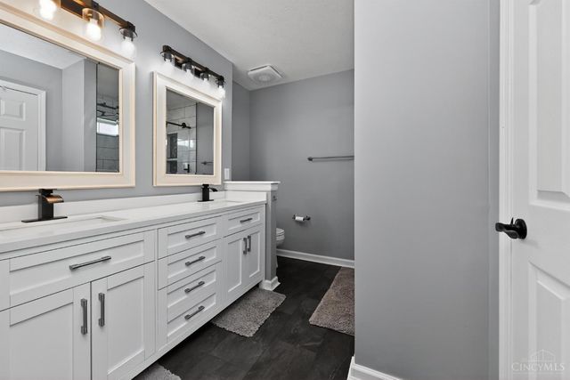 967 Hamlin Drive, Hamilton Twp, OH 45039
