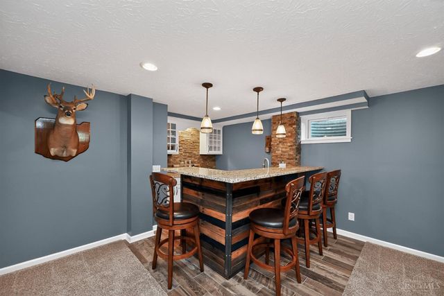 967 Hamlin Drive, Hamilton Twp, OH 45039