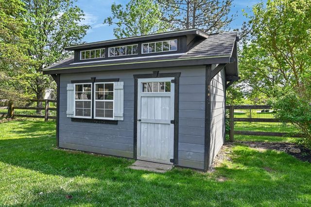 967 Hamlin Drive, Hamilton Twp, OH 45039