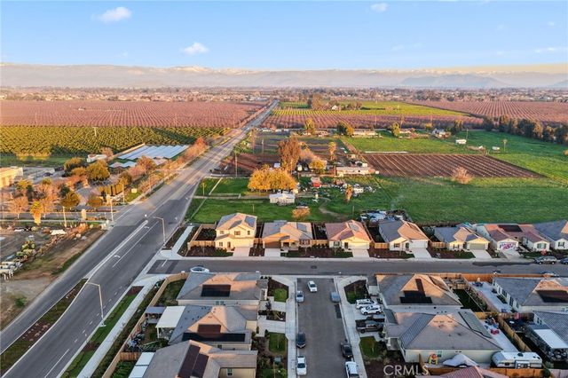 3215 Lourdes, Clovis, CA 93619