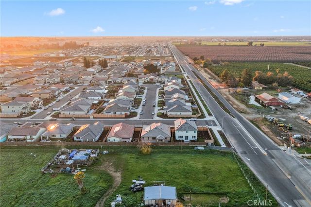 3215 Lourdes, Clovis, CA 93619