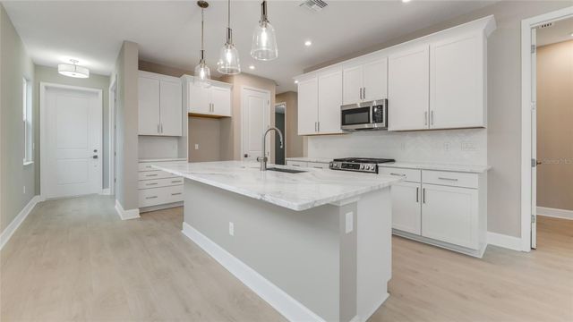 1292 JACKSON HOLE COURT, Deland, FL 32724