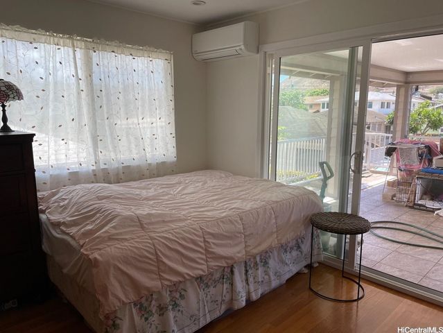 3233 Francis Street, Honolulu, HI 96815