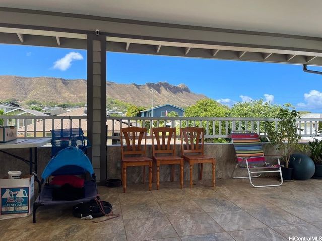 3233 Francis Street, Honolulu, HI 96815